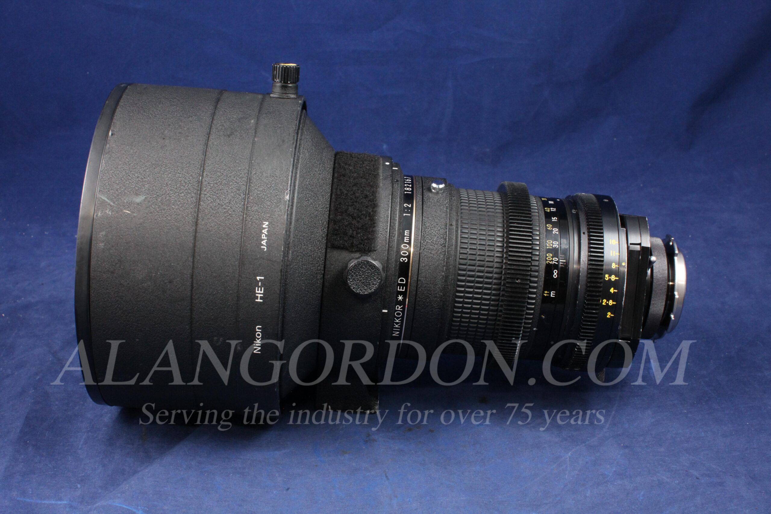 Used 300mm Nikon Nikkor f2.0 ED Telephoto Lens S/N 182167 - Image 2