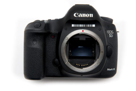 canon-5d-mark-iii-camera-front-view