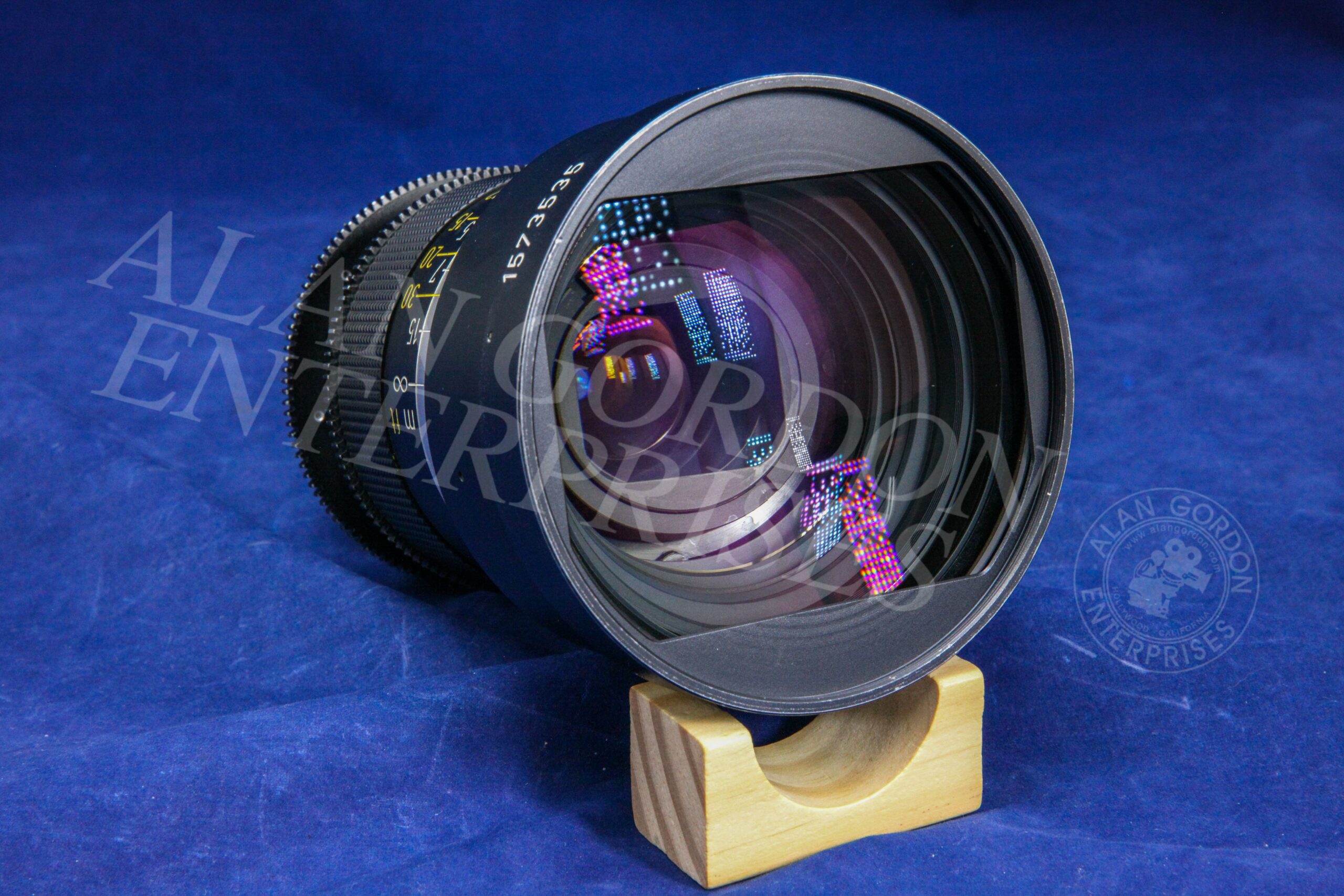 11.5-138mm Angenieux T2.3 HR Zoom PL Mount - S16 (S/N 1573535)