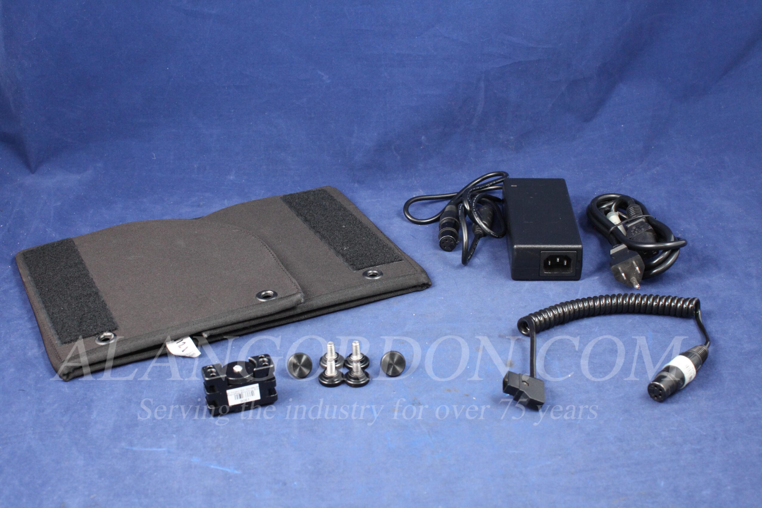 Used SmallHD 1303 Monitor with Gold Mount Battery Plate - Image 4